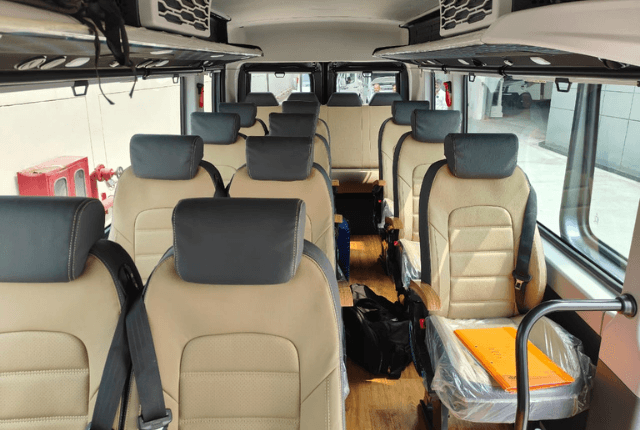 16 Seater Force Executive