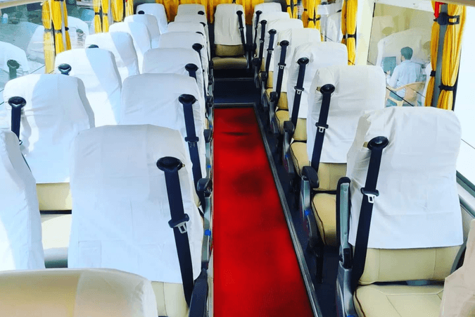 25 Seater Luxury Coach