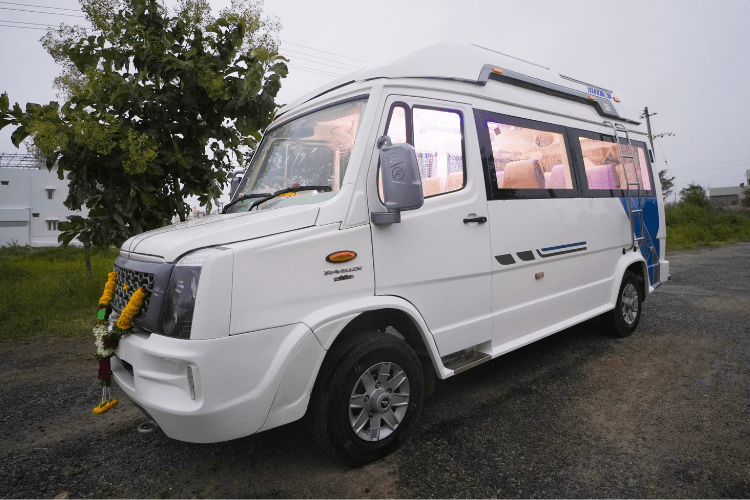 Exterior of a 12 seater Tempo Traveller
